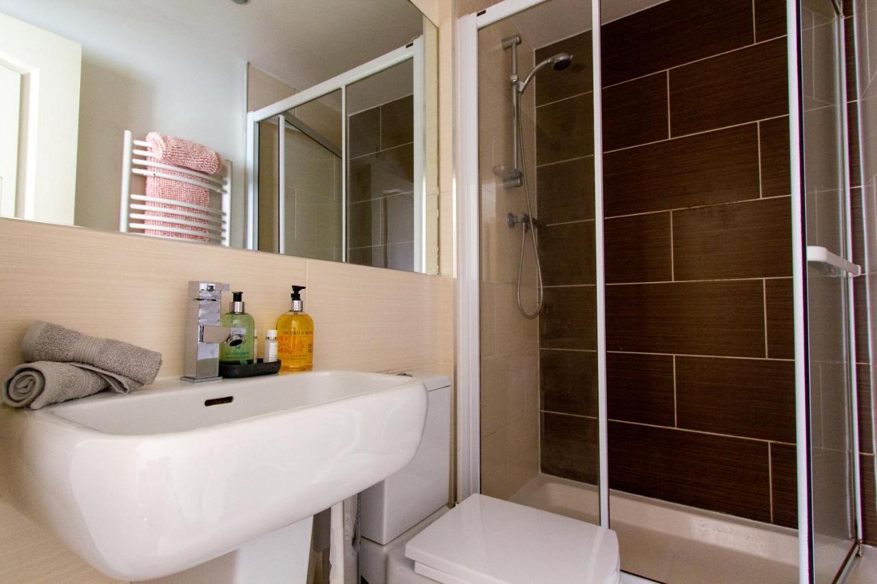Apartamento Waters Edge Chester Exterior foto