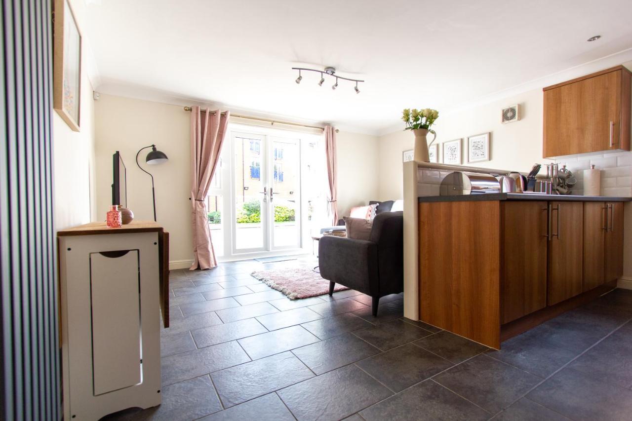 Apartamento Waters Edge Chester Exterior foto